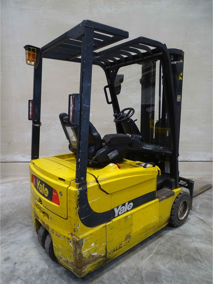 Yale ERP 20 ATF - Forklift listrik: gambar 3 Yale ERP 20 ATF - Forklift listrik: gambar 3