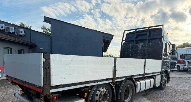 Volvo FH16-600. Euro 5 - Truk flatbed: gambar 4 Volvo FH16-600. Euro 5 - Truk flatbed: gambar 4