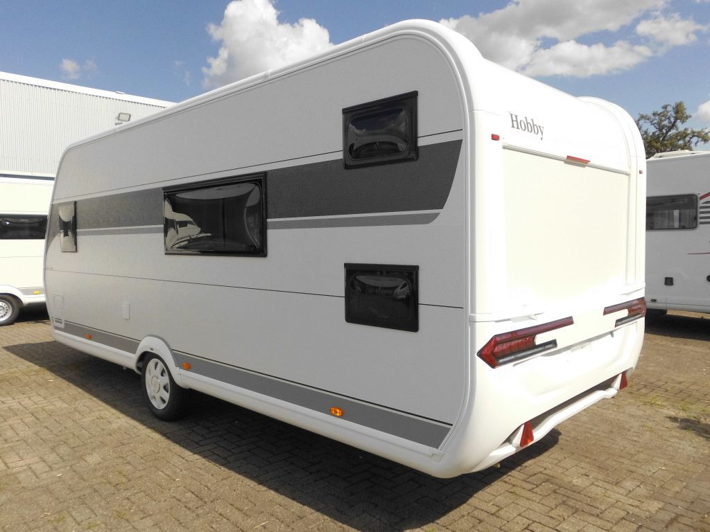 Hobby De Luxe 540 KMFe 2026 GARAGE AUTARK 1800kg. - Karavan: gambar 3 Hobby De Luxe 540 KMFe 2026 GARAGE AUTARK 1800kg. - Karavan: gambar 3
