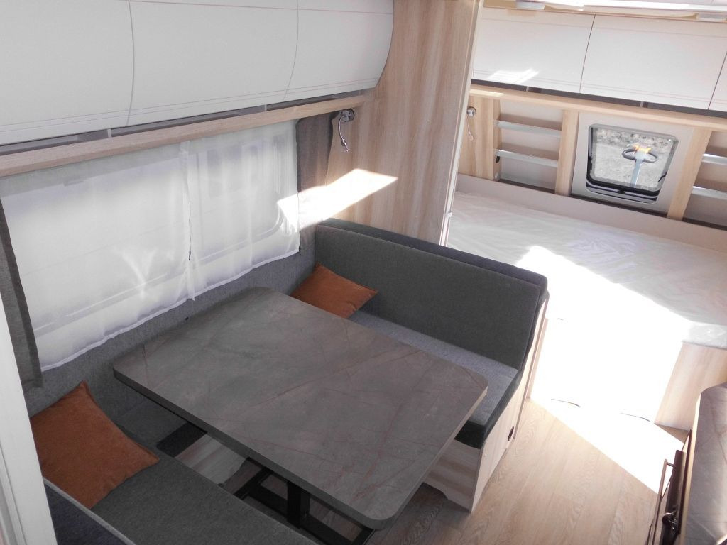 Leasing  Hobby De Luxe 545 KMF 2026 3er Autark Backofen uvm.+ Hobby De Luxe 545 KMF 2026 3er Autark Backofen uvm.+: gambar 6