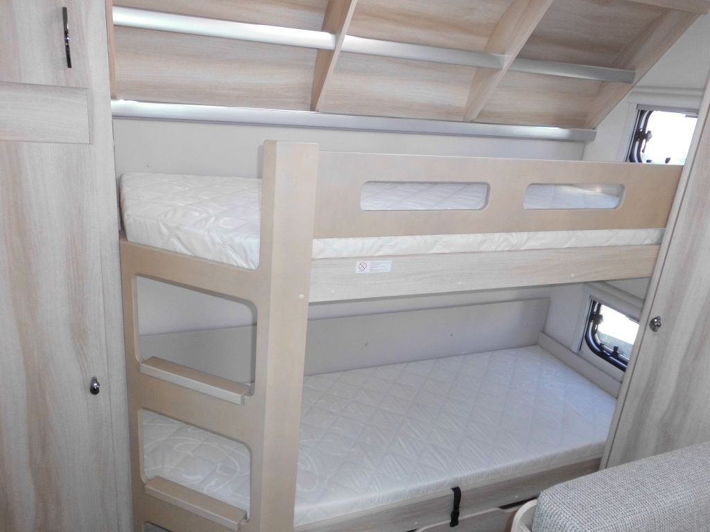 Karavan Hobby De Luxe 560 KMFe %Lagerabverkauf%: gambar 13