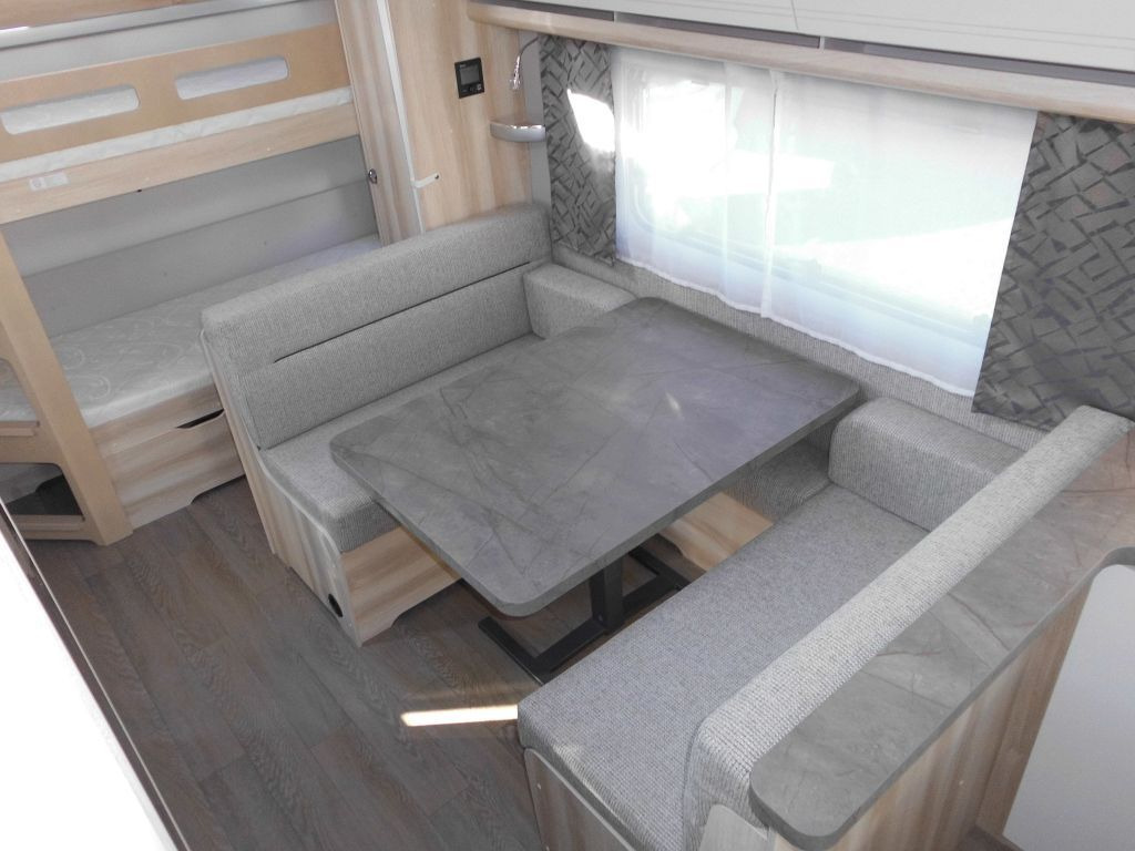 Karavan Hobby De Luxe 560 KMFe %Lagerabverkauf%: gambar 6