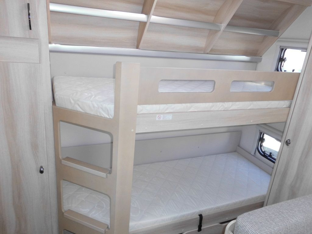 Karavan Hobby De Luxe 560 KMFe %Lagerabverkauf%: gambar 16