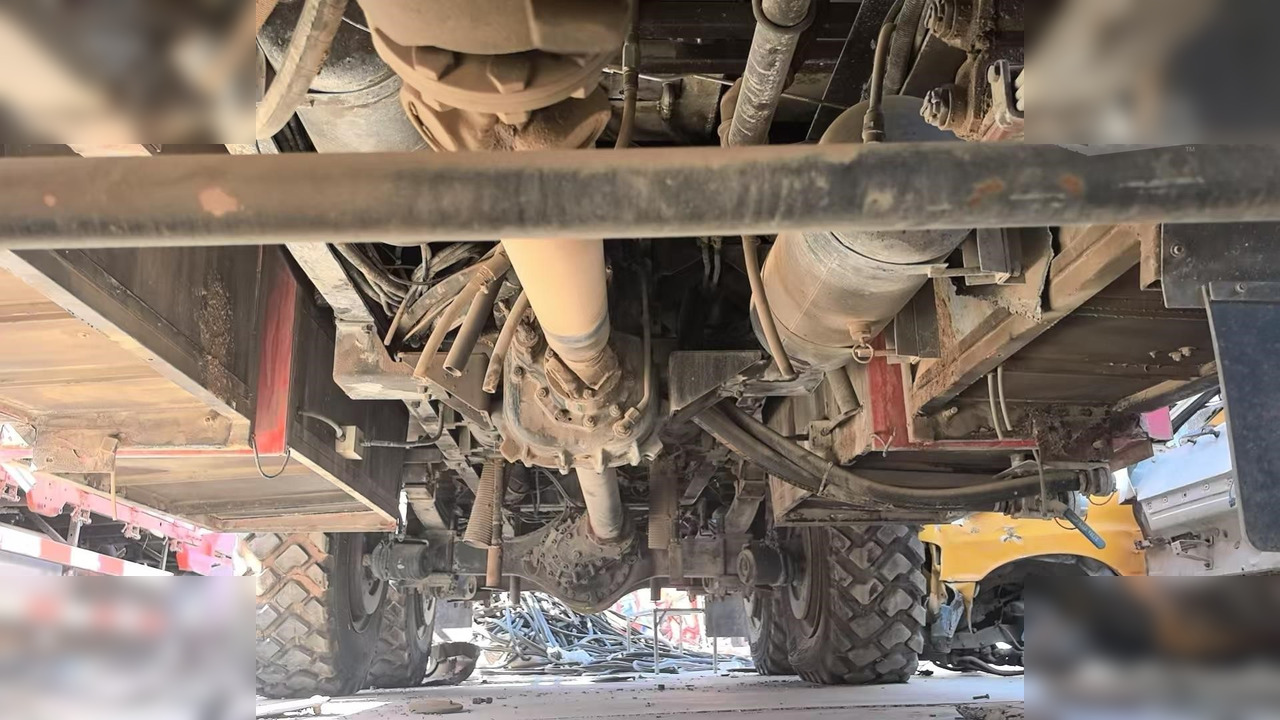 1995 ROSENBAUER FOX - Truk pemadam kebakaran: gambar 5 1995 ROSENBAUER FOX - Truk pemadam kebakaran: gambar 5