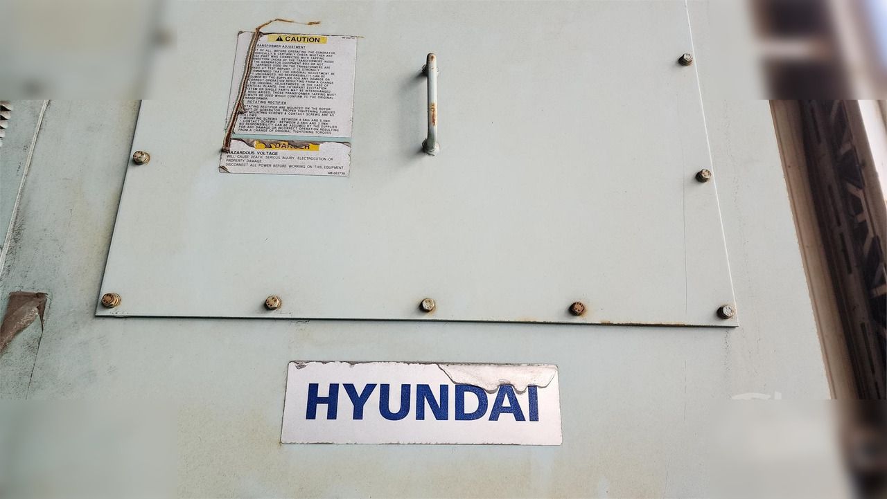 2009 HYUNDAI HFJ7718-14K - Genset: gambar 3 2009 HYUNDAI HFJ7718-14K - Genset: gambar 3