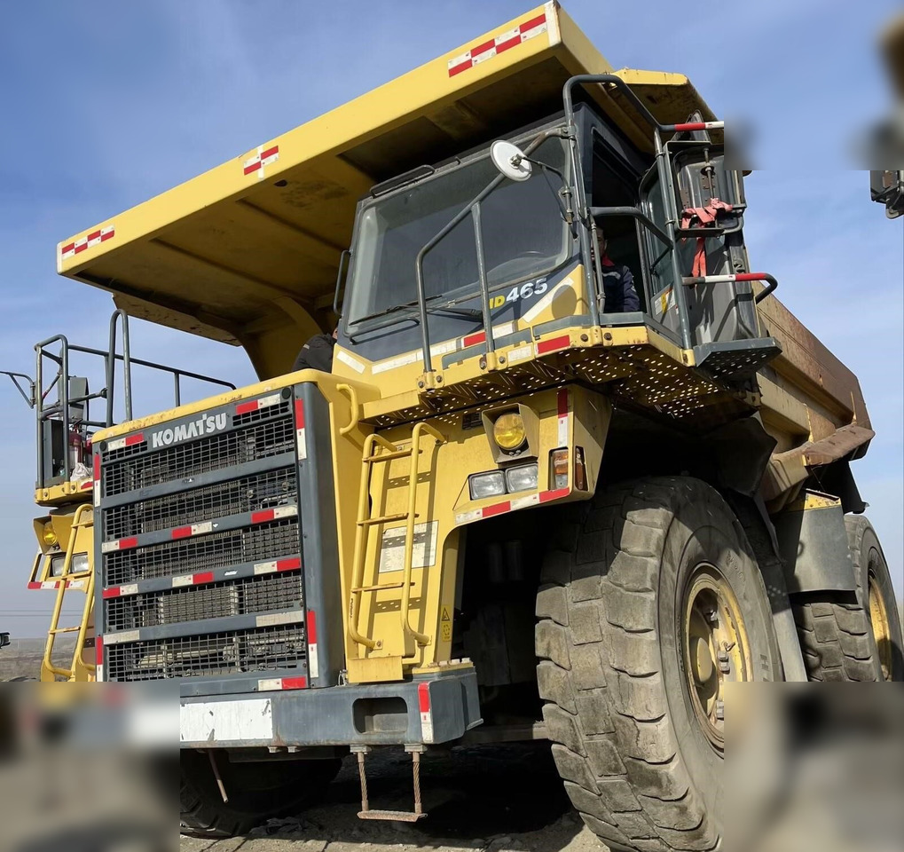 2011 KOMATSU HD465-7 - Truk batu/ Dumper iebes: gambar 2 2011 KOMATSU HD465-7 - Truk batu/ Dumper iebes: gambar 2