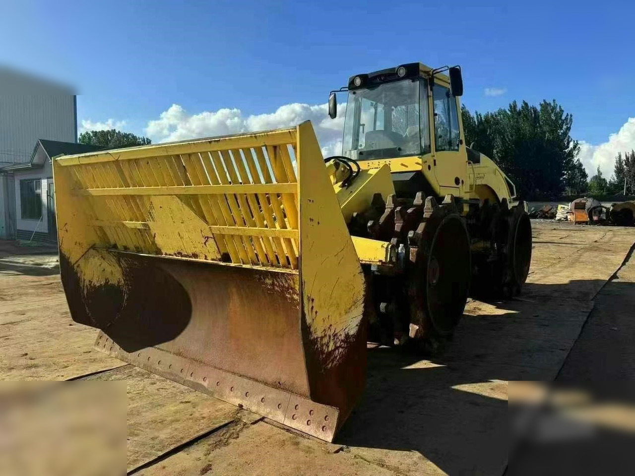 2013 BOMAG BC462RB - Pemadat: gambar 2 2013 BOMAG BC462RB - Pemadat: gambar 2