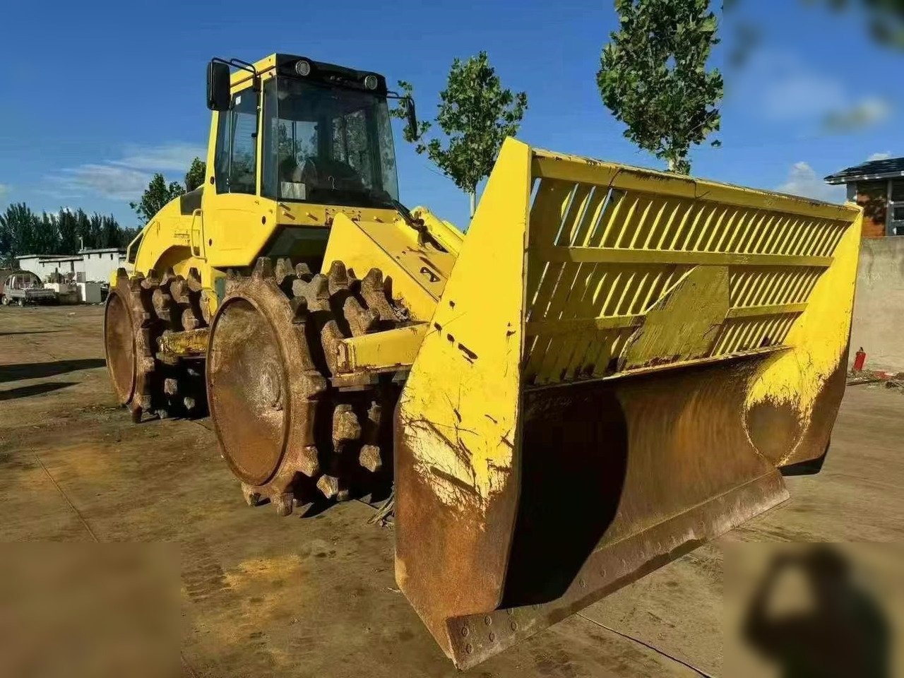2013 BOMAG BC462RB - Pemadat: gambar 1 2013 BOMAG BC462RB - Pemadat: gambar 1