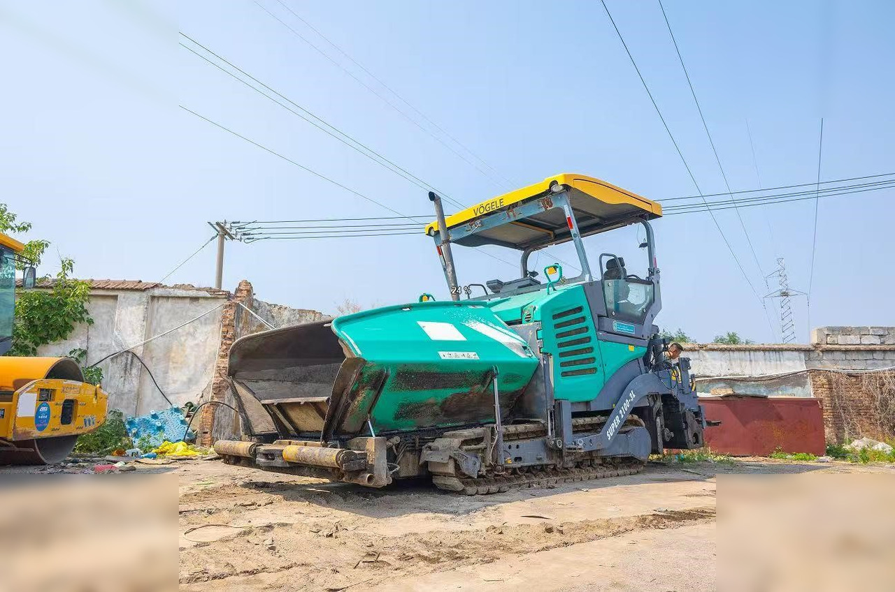 2015 VÖGELE SUPER 2100-3L - Paver aspal: gambar 2 2015 VÖGELE SUPER 2100-3L - Paver aspal: gambar 2