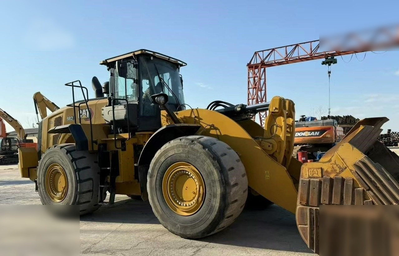 2022 CATERPILLAR 982 - Wheel loader: gambar 1 2022 CATERPILLAR 982 - Wheel loader: gambar 1