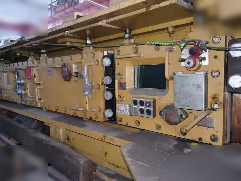 2012 CATERPILLAR EL2000 - Peralatan lainnya: gambar 1 2012 CATERPILLAR EL2000 - Peralatan lainnya: gambar 1