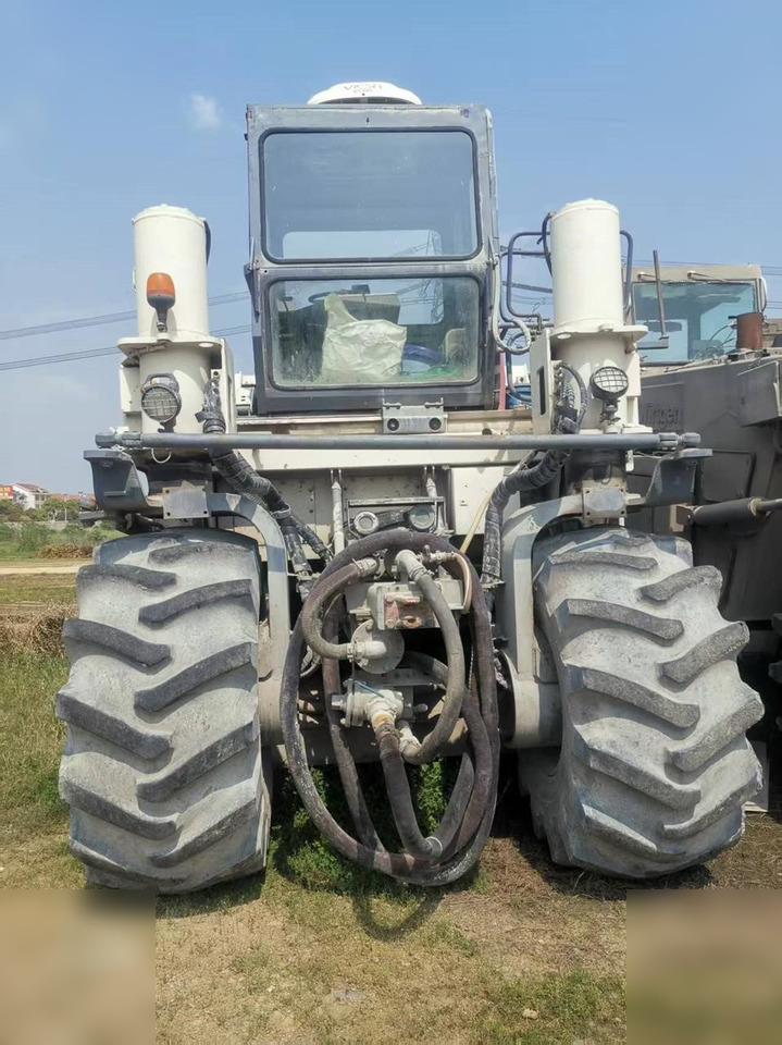 WIRTGEN WR2500 - Stabilisator tanah: gambar 3 WIRTGEN WR2500 - Stabilisator tanah: gambar 3