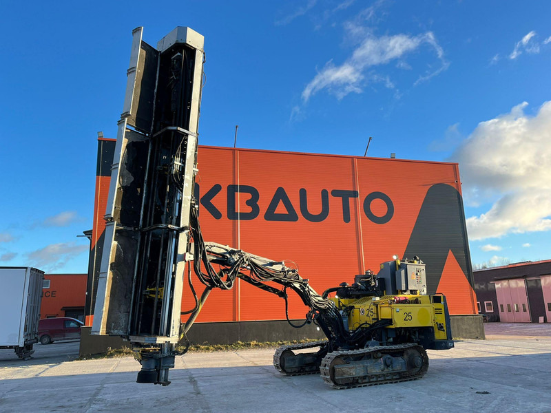 Atlas-Copco Epiroc T30R-03 - Anjungan pengeboran: gambar 3 Atlas-Copco Epiroc T30R-03 - Anjungan pengeboran: gambar 3