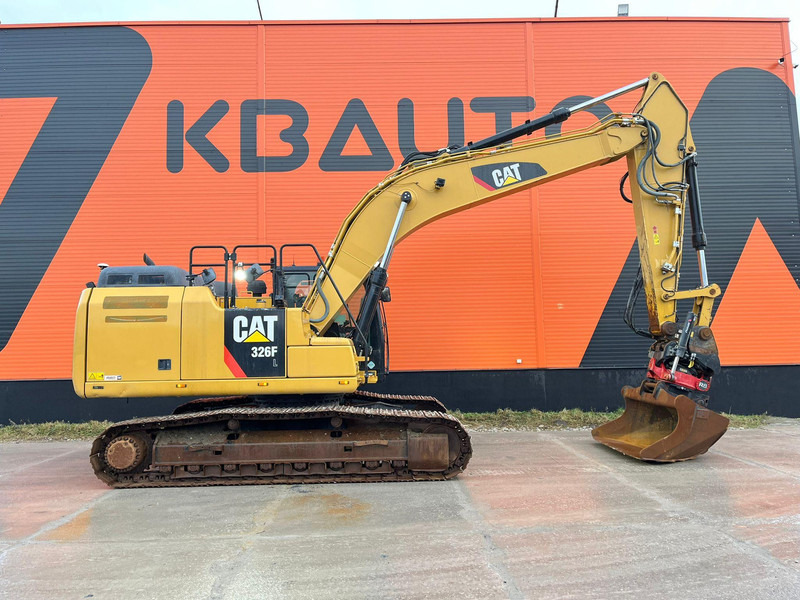 Caterpillar 326 FL 3D / ROTOTILT / AC / CENTRAL LUBRICATION / AUXILIARY HEATER - Ekskavator perayap: gambar 5 Caterpillar 326 FL 3D / ROTOTILT / AC / CENTRAL LUBRICATION / AUXILIARY HEATER - Ekskavator perayap: gambar 5