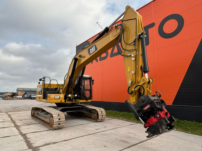 Caterpillar 330 3D / ROTOTILT / AC / CENTRAL LUBRICATION - Ekskavator perayap: gambar 4 Caterpillar 330 3D / ROTOTILT / AC / CENTRAL LUBRICATION - Ekskavator perayap: gambar 4