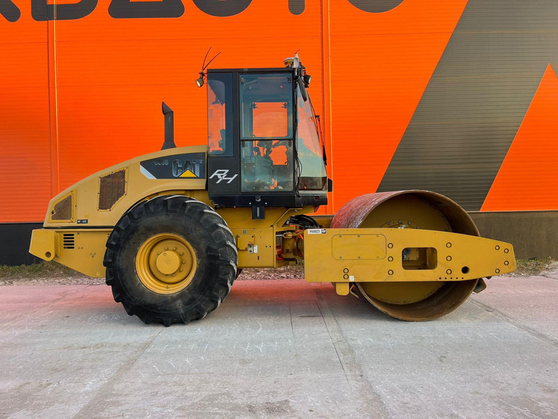 Caterpillar CS 56 3D Trimble DCM300G / AC - Roller: gambar 5 Caterpillar CS 56 3D Trimble DCM300G / AC - Roller: gambar 5