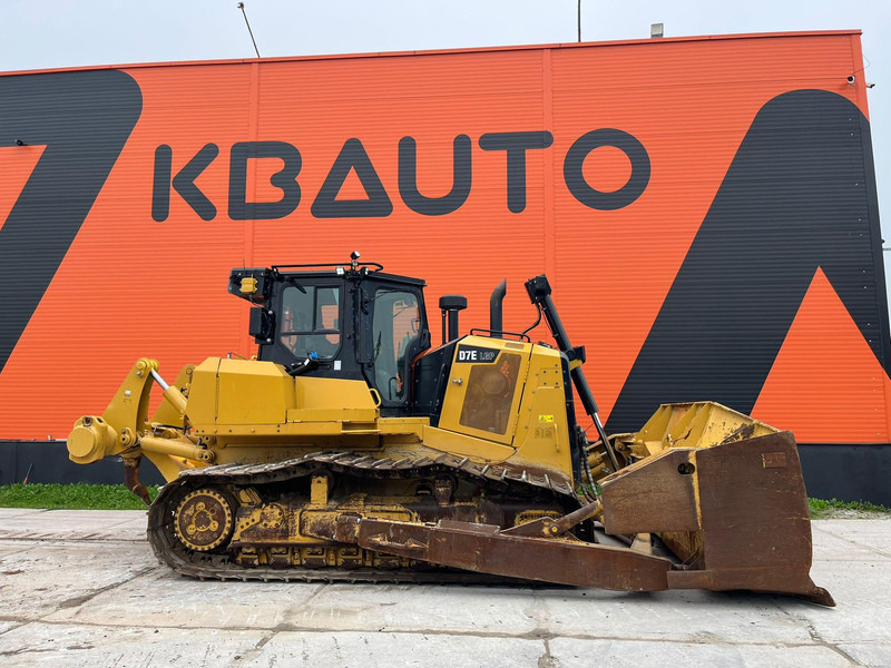 Caterpillar D7E LGP RIPPER / AC - Bulldozer: gambar 5 Caterpillar D7E LGP RIPPER / AC - Bulldozer: gambar 5