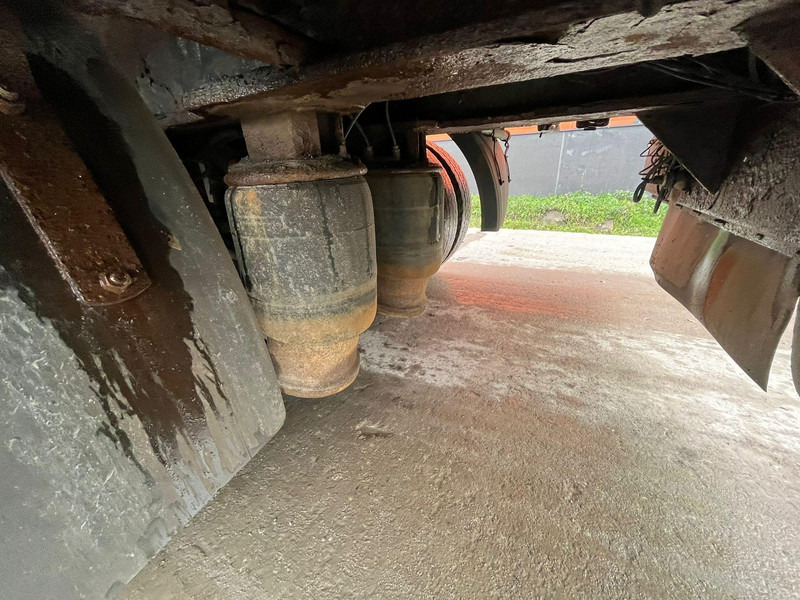 Semi-trailer low bed HRD Jumbo PLATFORM L=8916 mm: gambar 17 Semi-trailer low bed HRD Jumbo PLATFORM L=8916 mm: gambar 17