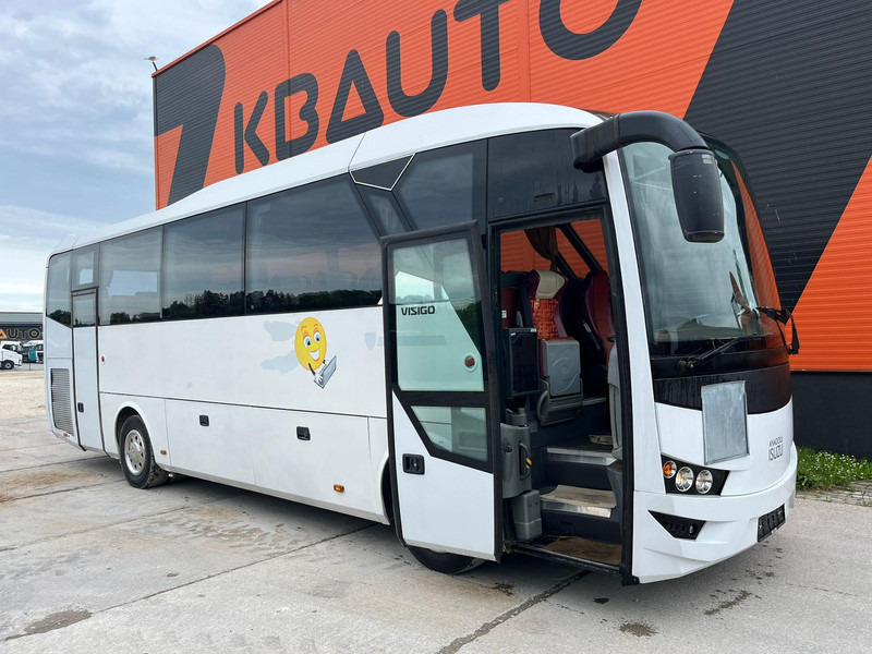 Isuzu Visigo 4x2 EURO 6 / 41 SEATS / AC - Bus pariwisata: gambar 1 Isuzu Visigo 4x2 EURO 6 / 41 SEATS / AC - Bus pariwisata: gambar 1