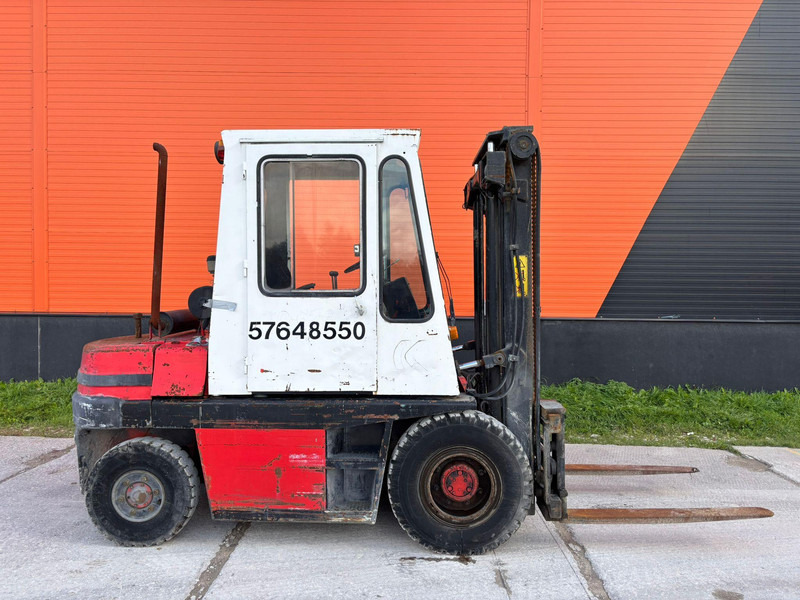 Kalmar DB 4-500 - Forklift diesel: gambar 4 Kalmar DB 4-500 - Forklift diesel: gambar 4