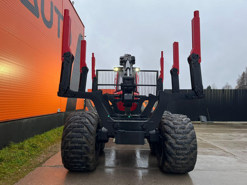 Komatsu 895 8x8 LOADFLEX / CRANE 165F - Trailer kehutanan: gambar 5 Komatsu 895 8x8 LOADFLEX / CRANE 165F - Trailer kehutanan: gambar 5