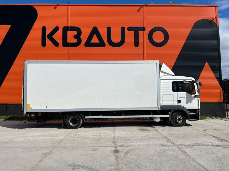 MAN TGL 12.240 4x2 BOX L=6812 mm - Truk box: gambar 4 MAN TGL 12.240 4x2 BOX L=6812 mm - Truk box: gambar 4