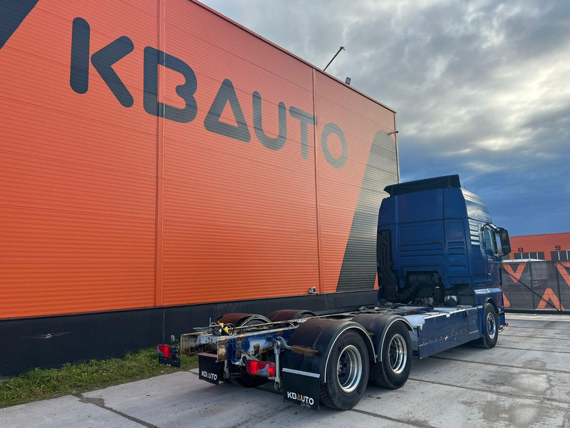 MAN TGX 33.560 6x4 CHASSIS L=6907 mm - Truk sasis: gambar 5 MAN TGX 33.560 6x4 CHASSIS L=6907 mm - Truk sasis: gambar 5