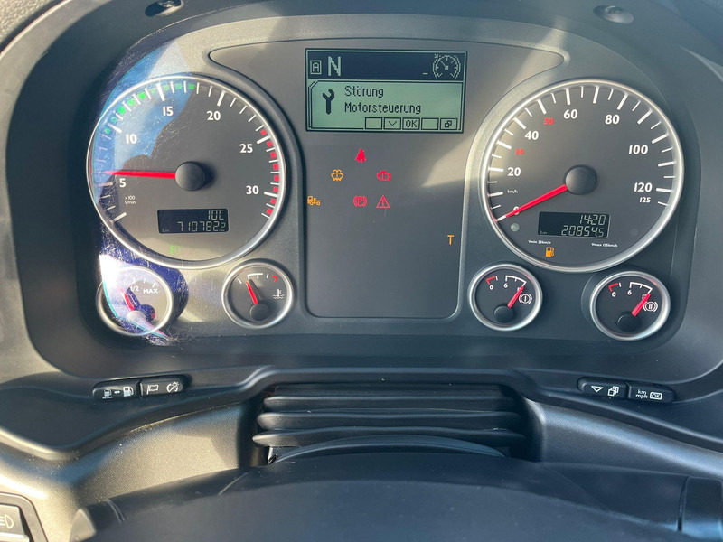 Leasing MAN TGX 33.560 6x4 CHASSIS L=6907 mm MAN TGX 33.560 6x4 CHASSIS L=6907 mm: gambar 17 Leasing MAN TGX 33.560 6x4 CHASSIS L=6907 mm MAN TGX 33.560 6x4 CHASSIS L=6907 mm: gambar 17