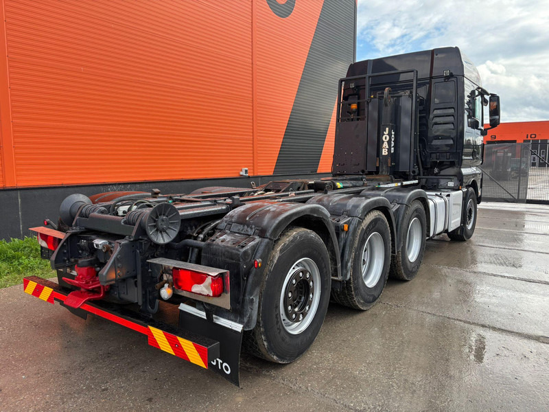 MAN TGX 35.560 8x4*4 LOW MILEAGE ! / INTARDER / JOAB 24 ton / L=5600 mm / SNOW PLOW EQUIPMENT - Hook lift: gambar 5 MAN TGX 35.560 8x4*4 LOW MILEAGE ! / INTARDER / JOAB 24 ton / L=5600 mm / SNOW PLOW EQUIPMENT - Hook lift: gambar 5