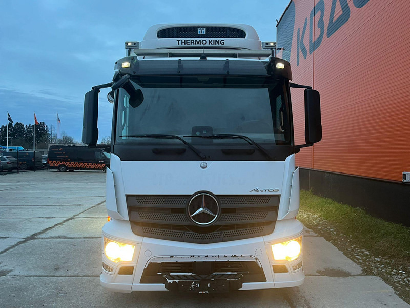 Mercedes-Benz ANTOS 1832 4x2 THERMOKING T-1200R / BOX L=8502 mm - Truk berpendingin: gambar 2 Mercedes-Benz ANTOS 1832 4x2 THERMOKING T-1200R / BOX L=8502 mm - Truk berpendingin: gambar 2