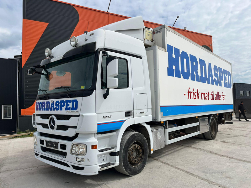 Mercedes-Benz Actros 1832 4x2 SUPRA 850 Mt / BOX L=8226 mm - Truk berpendingin: gambar 2 Mercedes-Benz Actros 1832 4x2 SUPRA 850 Mt / BOX L=8226 mm - Truk berpendingin: gambar 2