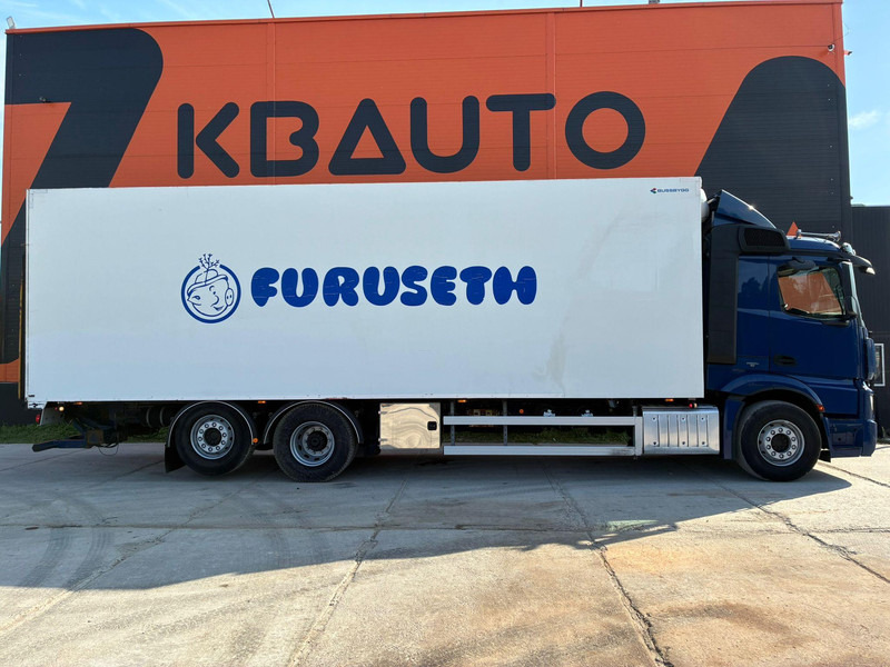 Mercedes-Benz Actros 2548 6x2*4 THERMOKING T-1200R / BOX L=9013 mm - Truk berpendingin: gambar 4 Mercedes-Benz Actros 2548 6x2*4 THERMOKING T-1200R / BOX L=9013 mm - Truk berpendingin: gambar 4