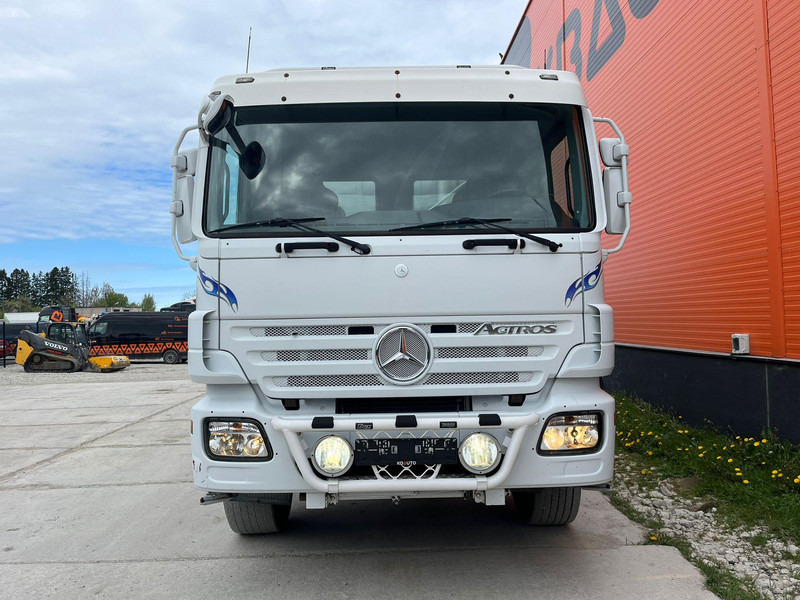 Mercedes-Benz Actros 3241 8x4 MSM 9M 10m3 / FULL STEEL / HUB REDUCTION / CHUTE - Truk pengaduk beton: gambar 3 Mercedes-Benz Actros 3241 8x4 MSM 9M 10m3 / FULL STEEL / HUB REDUCTION / CHUTE - Truk pengaduk beton: gambar 3