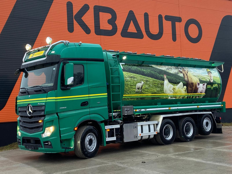 Mercedes-Benz Actros 3563 8x4*4 RETARDER / TANK 34000 l - Truk tangki: gambar 1 Mercedes-Benz Actros 3563 8x4*4 RETARDER / TANK 34000 l - Truk tangki: gambar 1