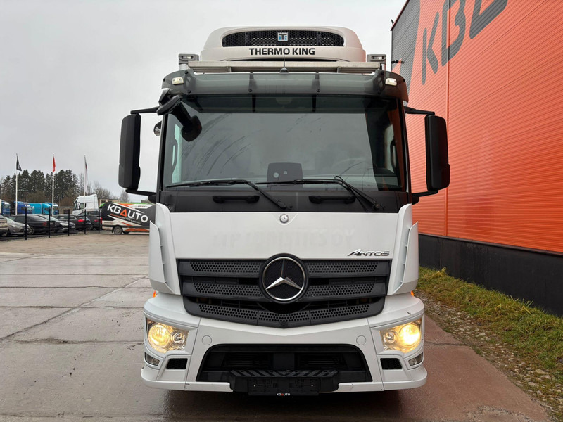 Mercedes-Benz Antos 1832 4x2 THERMOKING T-1200R / BOX L=8508 mm - Truk berpendingin: gambar 3 Mercedes-Benz Antos 1832 4x2 THERMOKING T-1200R / BOX L=8508 mm - Truk berpendingin: gambar 3