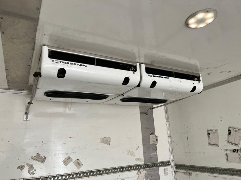Truk berpendingin Mercedes-Benz Antos 2540L 6x2*4 THERMOKING UT SPECTRUM / BOX L=9522 mm: gambar 12
