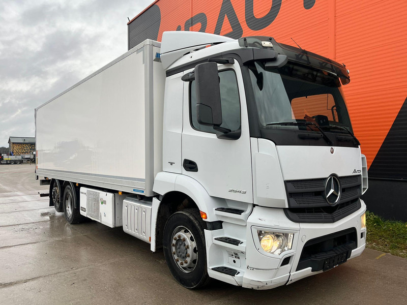 Mercedes-Benz Antos 2543 6x2*4 THERMOKING UT 800 / BOX L=7604 - Truk berpendingin: gambar 3 Mercedes-Benz Antos 2543 6x2*4 THERMOKING UT 800 / BOX L=7604 - Truk berpendingin: gambar 3