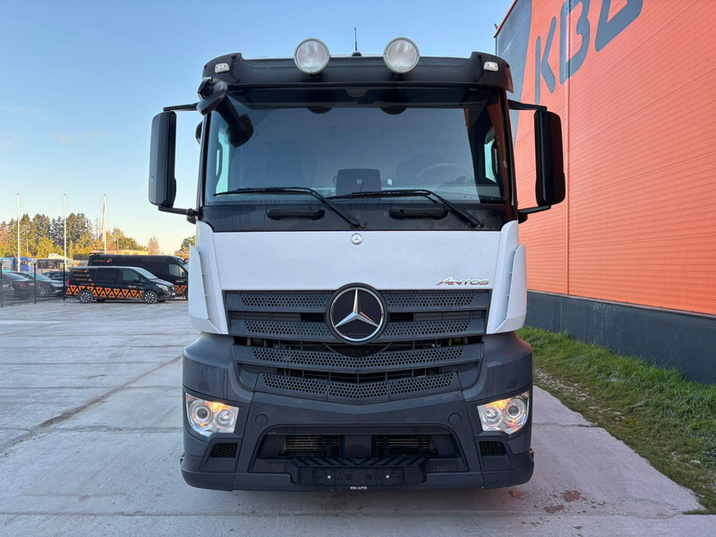 Mercedes-Benz Antos 2545 6x2 RETARDER / CHASSIS L=7812 mm - Pengangkut kontainer/ Container truck: gambar 3 Mercedes-Benz Antos 2545 6x2 RETARDER / CHASSIS L=7812 mm - Pengangkut kontainer/ Container truck: gambar 3