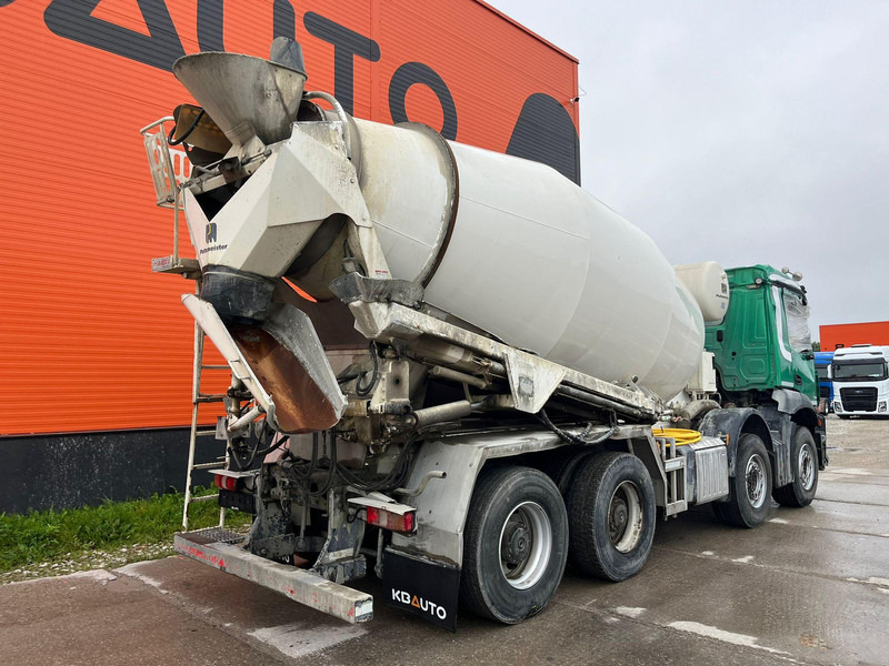 Mercedes-Benz Arocs 3246 8x4 DAMAGED ! / INTERMIX 10 m3 - Truk pengaduk beton: gambar 5 Mercedes-Benz Arocs 3246 8x4 DAMAGED ! / INTERMIX 10 m3 - Truk pengaduk beton: gambar 5
