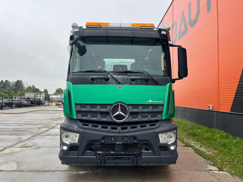 Mercedes-Benz Arocs 3246 8x4 DAMAGED ! / INTERMIX 10 m3 - Truk pengaduk beton: gambar 2 Mercedes-Benz Arocs 3246 8x4 DAMAGED ! / INTERMIX 10 m3 - Truk pengaduk beton: gambar 2