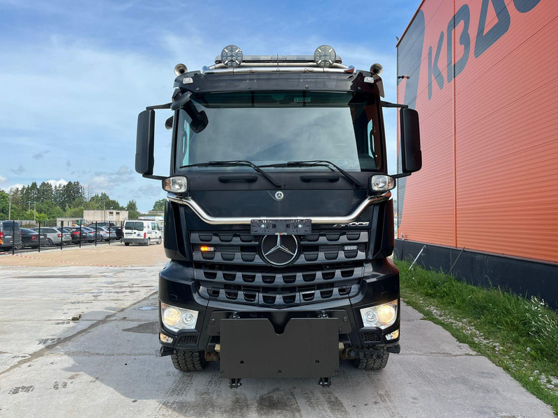 Mercedes-Benz Arocs 3253 8x4 RETARDER / SNOW PLOW EQUIPMENT - Truk jungkit: gambar 3 Mercedes-Benz Arocs 3253 8x4 RETARDER / SNOW PLOW EQUIPMENT - Truk jungkit: gambar 3