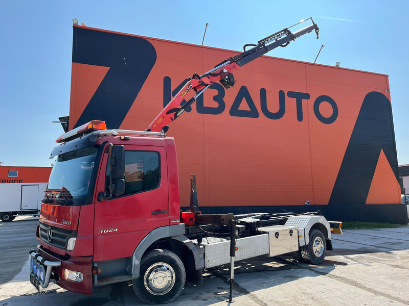 Mercedes-Benz Atego 1024 4x2 PK4100 + WINCH / HOOK LIFT L=3900 mm - Hook lift, Truk derek: gambar 1 Mercedes-Benz Atego 1024 4x2 PK4100 + WINCH / HOOK LIFT L=3900 mm - Hook lift, Truk derek: gambar 1