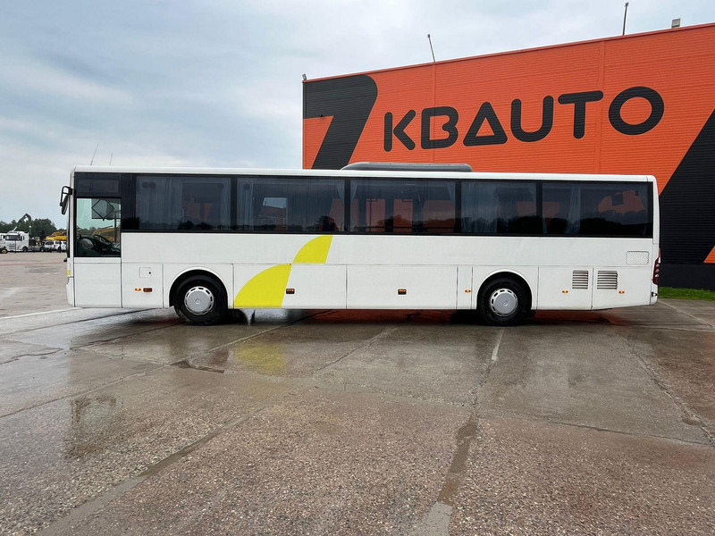 Mercedes-Benz INTOURO 4x2 49 SEATS / AC / AUXILIARY HEATER - Bus pinggiran kota: gambar 4 Mercedes-Benz INTOURO 4x2 49 SEATS / AC / AUXILIARY HEATER - Bus pinggiran kota: gambar 4