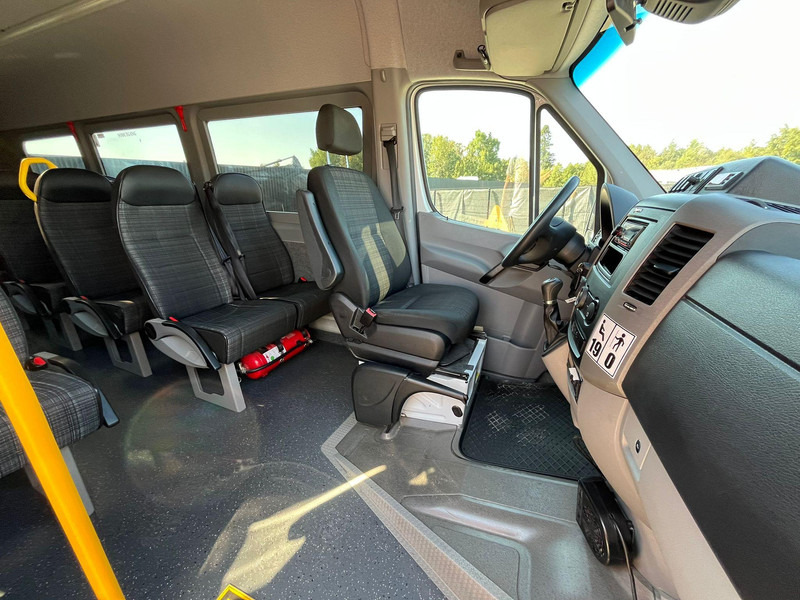 Leasing Mercedes-Benz Sprinter 516 CDI 19 + 1 SEATS Mercedes-Benz Sprinter 516 CDI 19 + 1 SEATS: gambar 14
