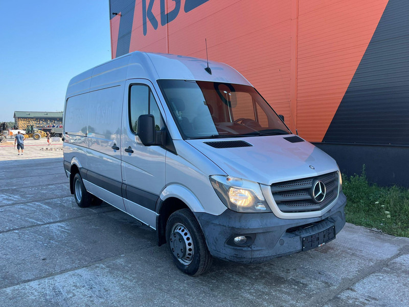 Mercedes-Benz Sprinter 519 CDI - Van panel: gambar 4 Mercedes-Benz Sprinter 519 CDI - Van panel: gambar 4
