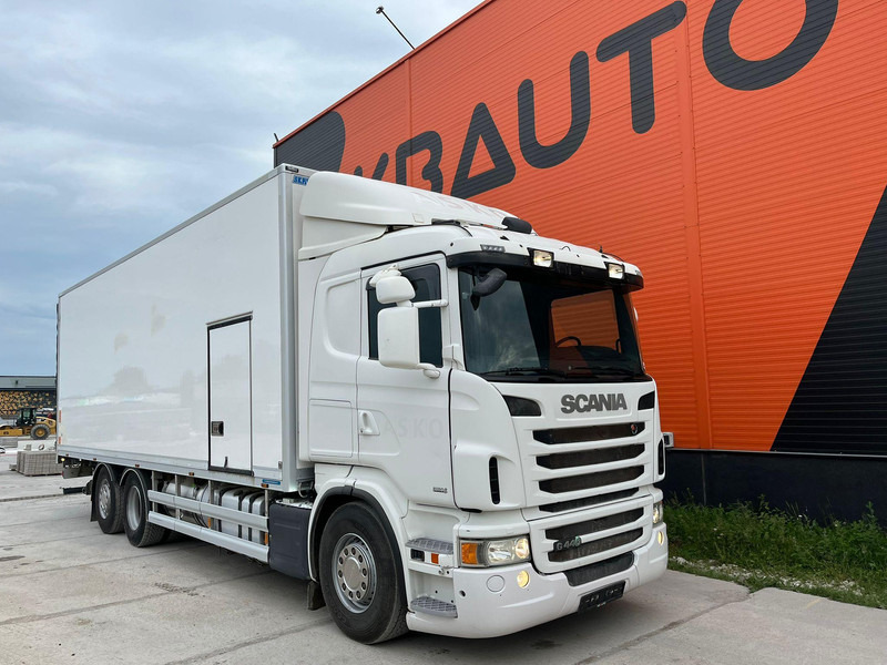Scania G 440 6x2*4 EURO 6 ! / RETARDER / BOX L=8427 mm - Truk berpendingin: gambar 3 Scania G 440 6x2*4 EURO 6 ! / RETARDER / BOX L=8427 mm - Truk berpendingin: gambar 3