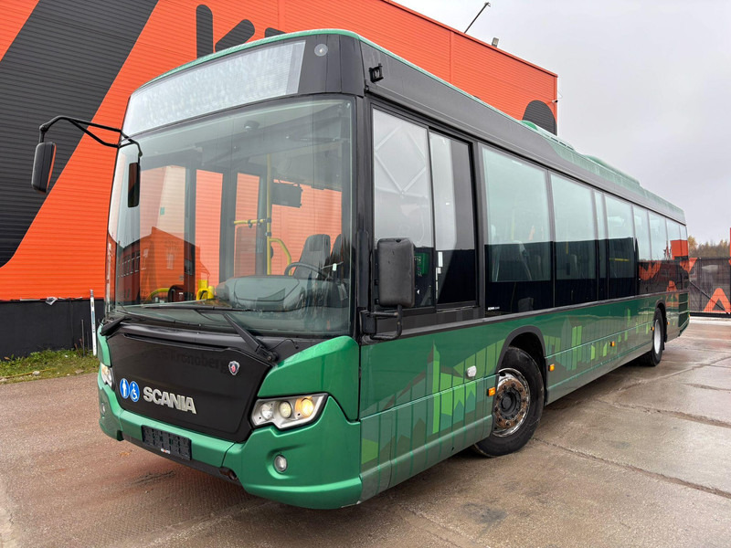 Scania K 320 Citywide LE 4x2 40 SEATS / AC / AUXILIARY HEATER / WHEELCHAIR RAMP - Bus kota: gambar 3 Scania K 320 Citywide LE 4x2 40 SEATS / AC / AUXILIARY HEATER / WHEELCHAIR RAMP - Bus kota: gambar 3