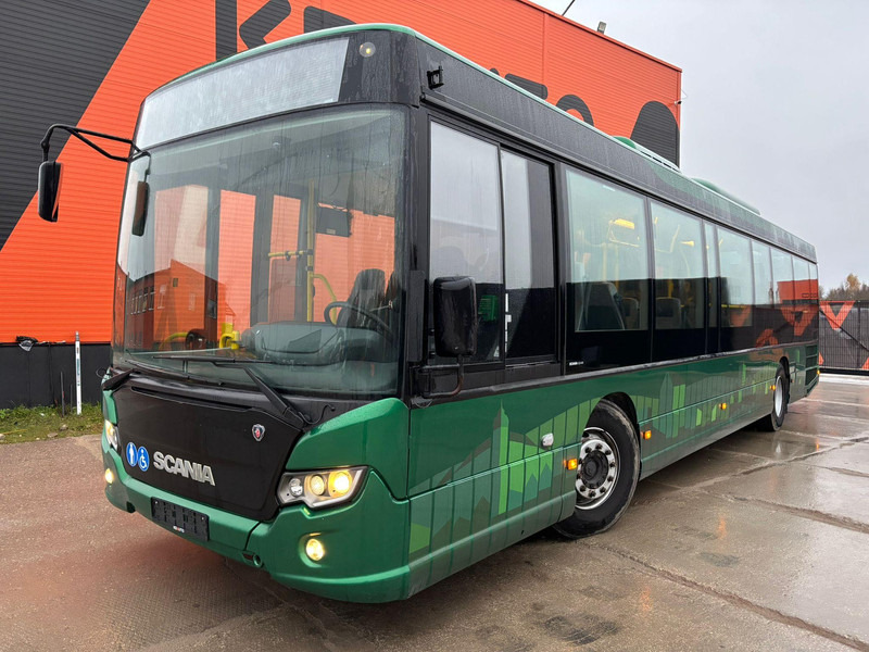 Scania K 320 Citywide LE 4x2 40 SEATS / AC / AUXILIARY HEATER / WHEELCHAIR RAMP - Bus kota: gambar 3 Scania K 320 Citywide LE 4x2 40 SEATS / AC / AUXILIARY HEATER / WHEELCHAIR RAMP - Bus kota: gambar 3