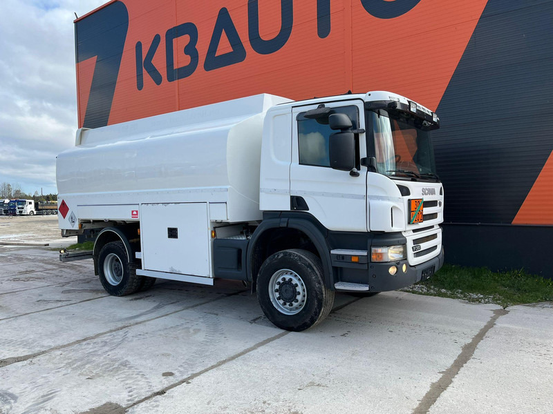 Scania P 360 4x4 TANK 12000 l / ADR - Truk tangki: gambar 3 Scania P 360 4x4 TANK 12000 l / ADR - Truk tangki: gambar 3