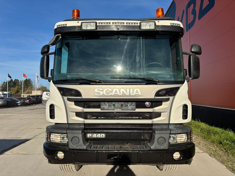 Scania P 440 8x4 RETARDER / FULL STEEL / BOX L=5850 mm - Truk jungkit: gambar 3 Scania P 440 8x4 RETARDER / FULL STEEL / BOX L=5850 mm - Truk jungkit: gambar 3